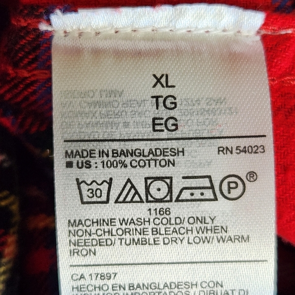 Old Navy Flannel Shirt Red Plaid Size XL Reg Fit Double Brushed - Picture 10 of 12